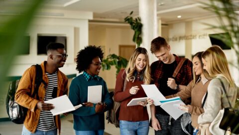 Cursos universitários que valem mais (e menos) a pena| fonte: Shutterstock
