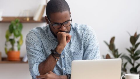 Feedback negativo, qual o lado bom da história?| Fonte: Shutterstock
