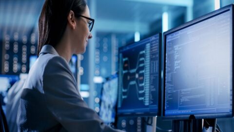 Mulheres no TI: cresce em 60% a representatividade feminina nos últimos 5 anos. | Fonte: Shutterstock
